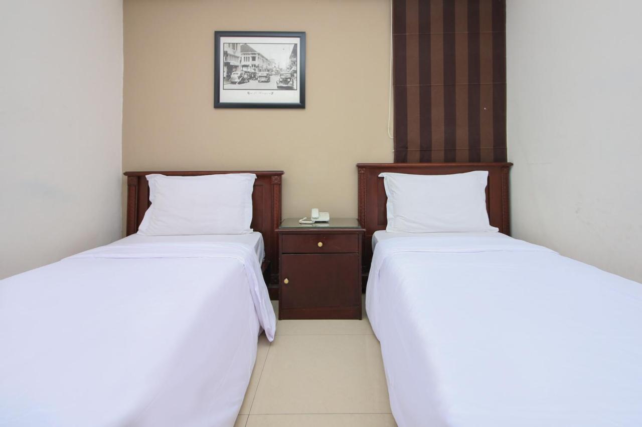 Sky Hotel Buah Batu 1 반둥 외부 사진